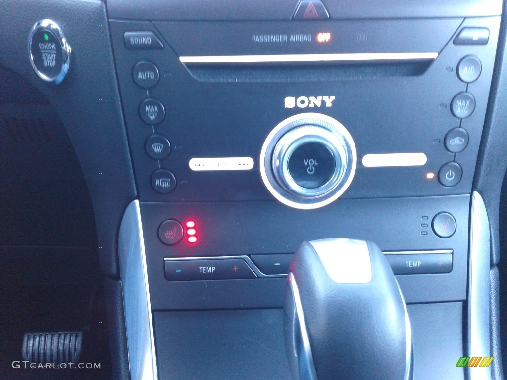 2018 Edge Titanium AWD - Blue / Ebony photo #28