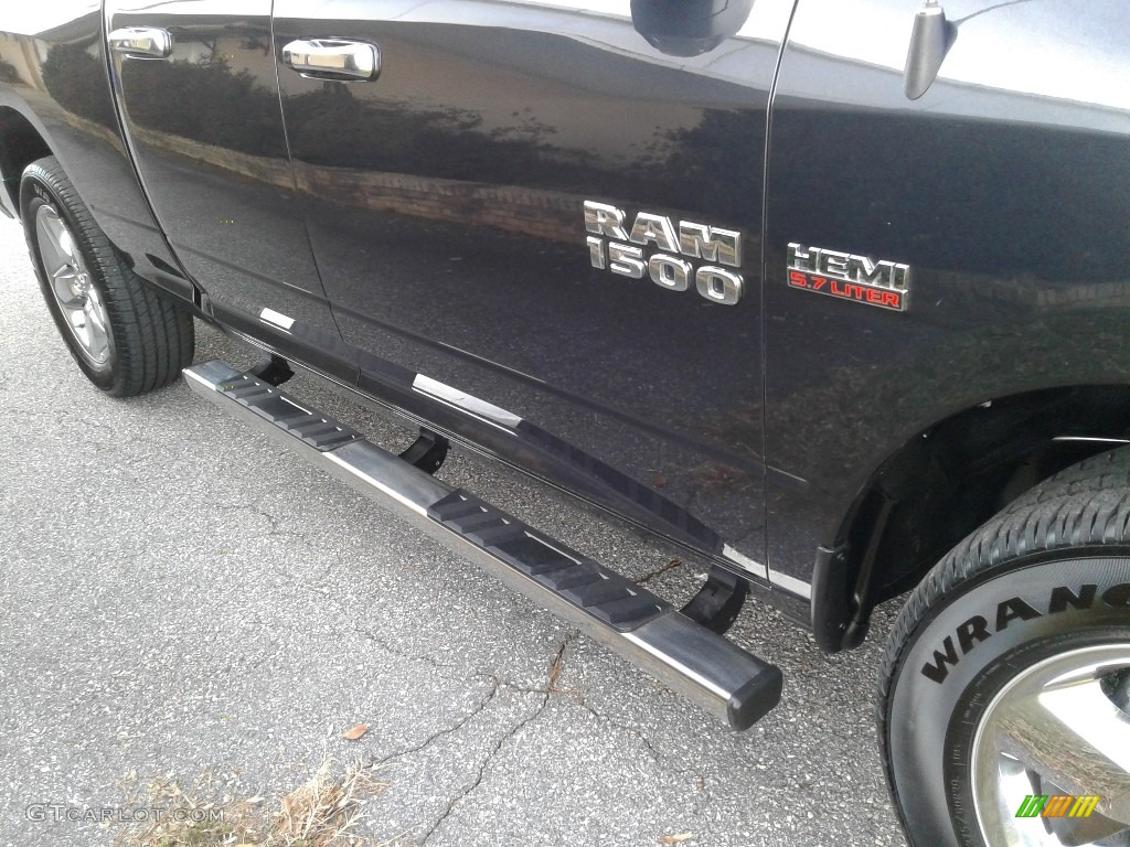 2017 1500 Big Horn Quad Cab 4x4 - Maximum Steel Metallic / Black/Diesel Gray photo #30