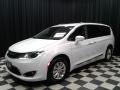 Bright White - Pacifica Touring L Photo No. 2