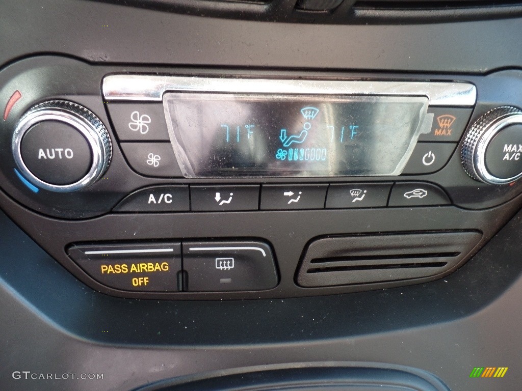 2016 Escape SE 4WD - Electric Spice Metallic / Charcoal Black photo #36