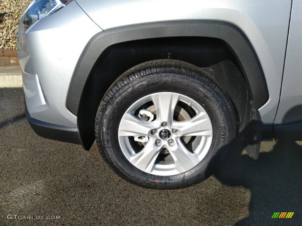 2019 RAV4 XLE AWD - Silver Sky Metallic / Black photo #9