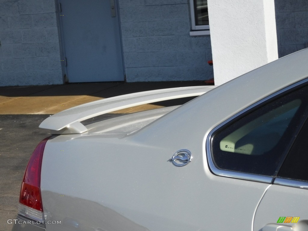 2009 Impala LT - Gold Mist Metallic / Neutral photo #5