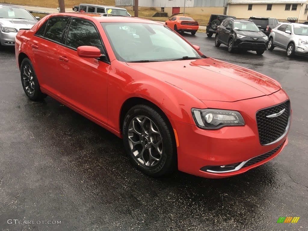 2016 300 S AWD - Redline Red Tri-Coat Pearl / Black photo #7