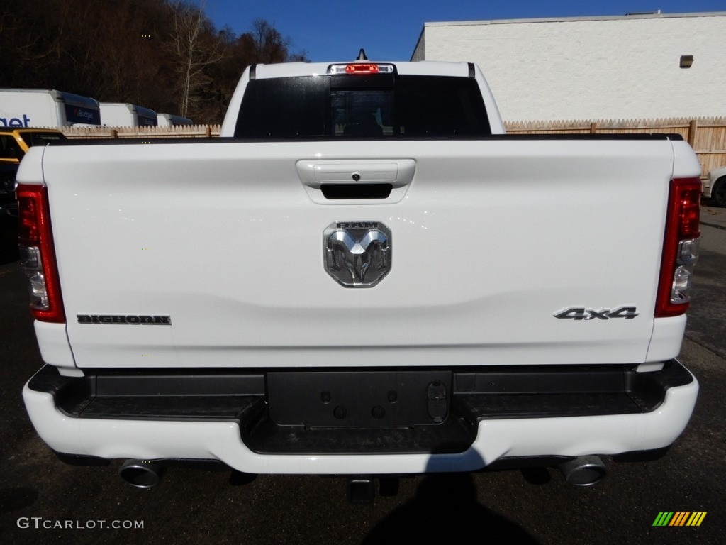 2019 1500 Big Horn Crew Cab 4x4 - Bright White / Black photo #4