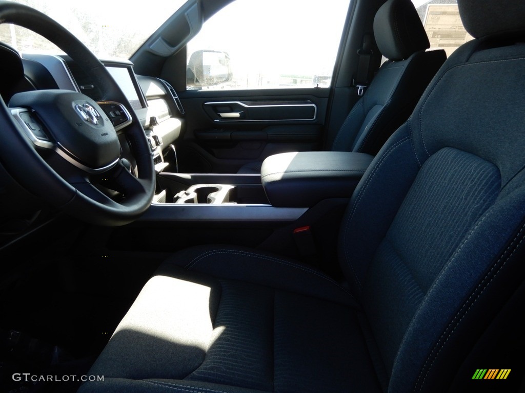 2019 1500 Big Horn Crew Cab 4x4 - Bright White / Black photo #10