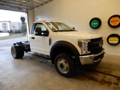 2019 Ford F450 Super Duty XL Regular Cab 4x4 Chassis Data, Info and Specs
