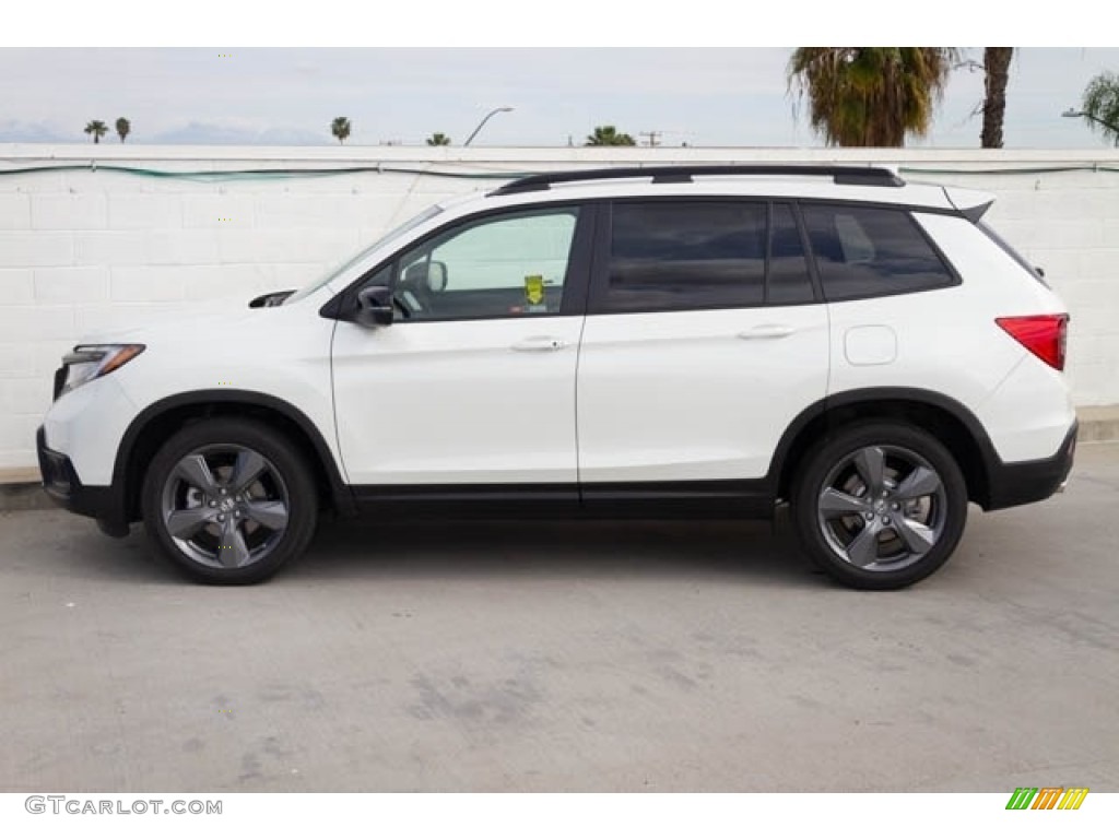 White Diamond Pearl 2019 Honda Passport Touring Exterior Photo #131773094