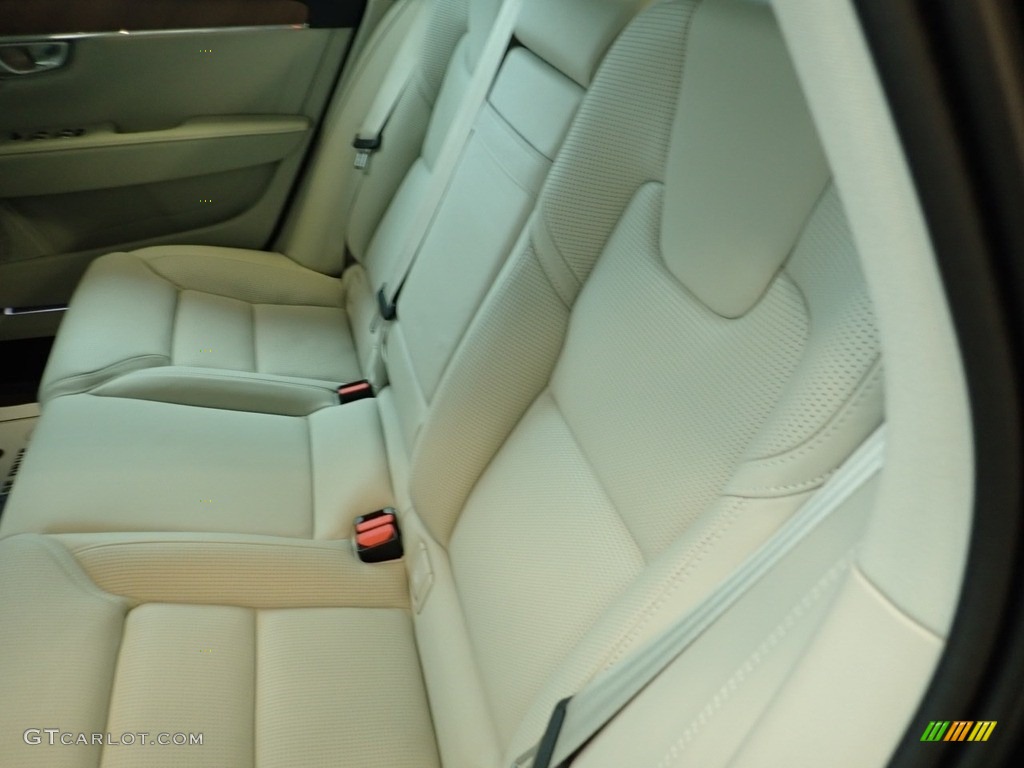 2019 Volvo S90 T6 AWD Inscription Rear Seat Photos
