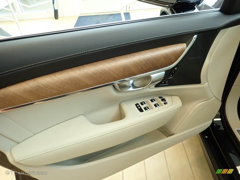 2019 Volvo S90 T6 AWD Inscription Door Panel Photos
