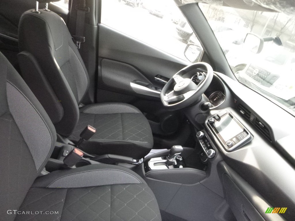 2019 Nissan Kicks SV Front Seat Photo #131775707