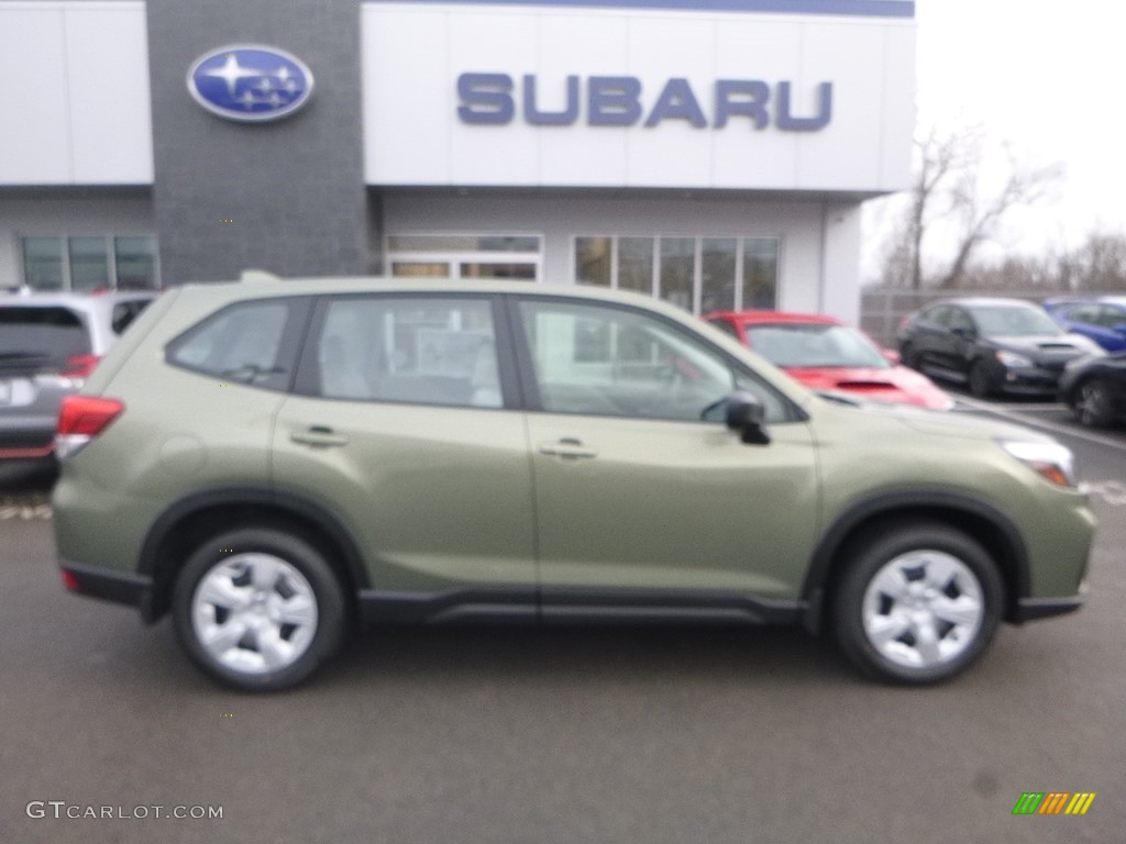 2019 Forester 2.5i - Jasper Green Metallic / Gray photo #3