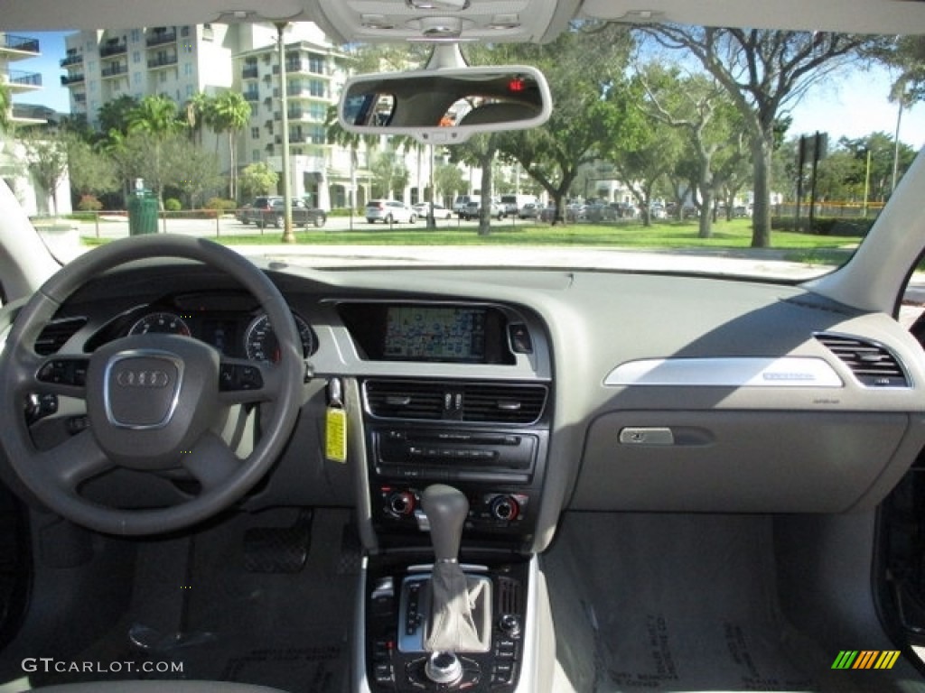 2009 A4 2.0T Premium quattro Sedan - Meteor Grey Pearl Effect / Light Grey photo #11