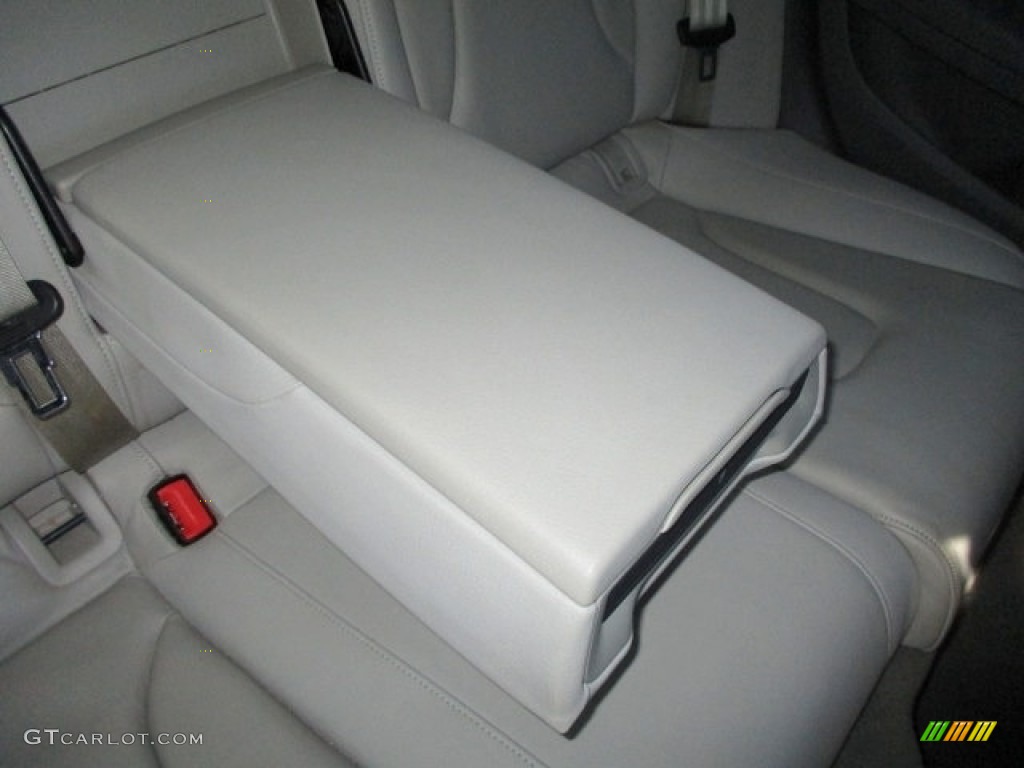 2009 A4 2.0T Premium quattro Sedan - Meteor Grey Pearl Effect / Light Grey photo #32