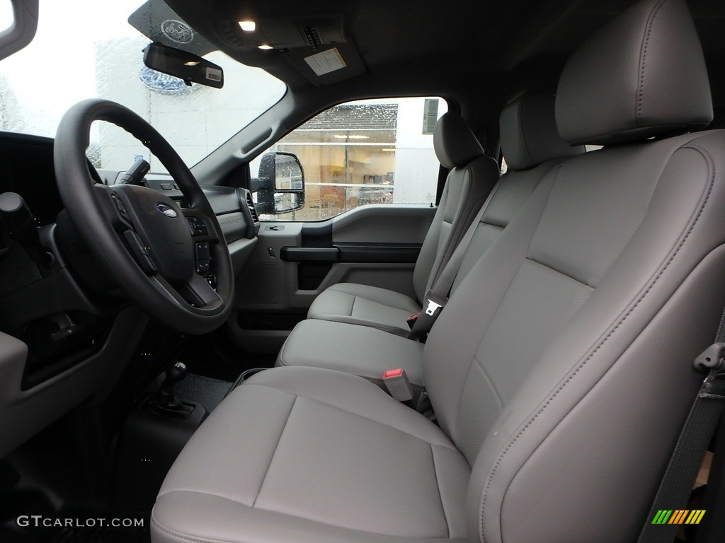 Earth Gray Interior 2019 Ford F550 Super Duty XL Crew Cab 4x4 Chassis Photo #131791274
