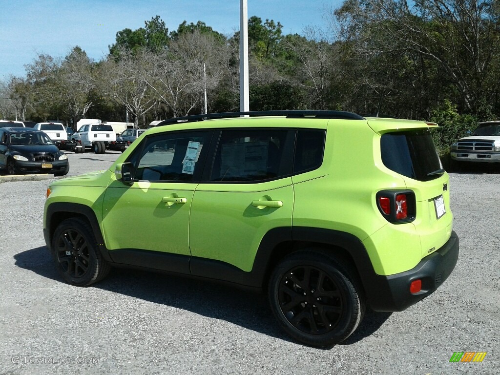 2018 Renegade Altitude - Hypergreen / Black photo #3