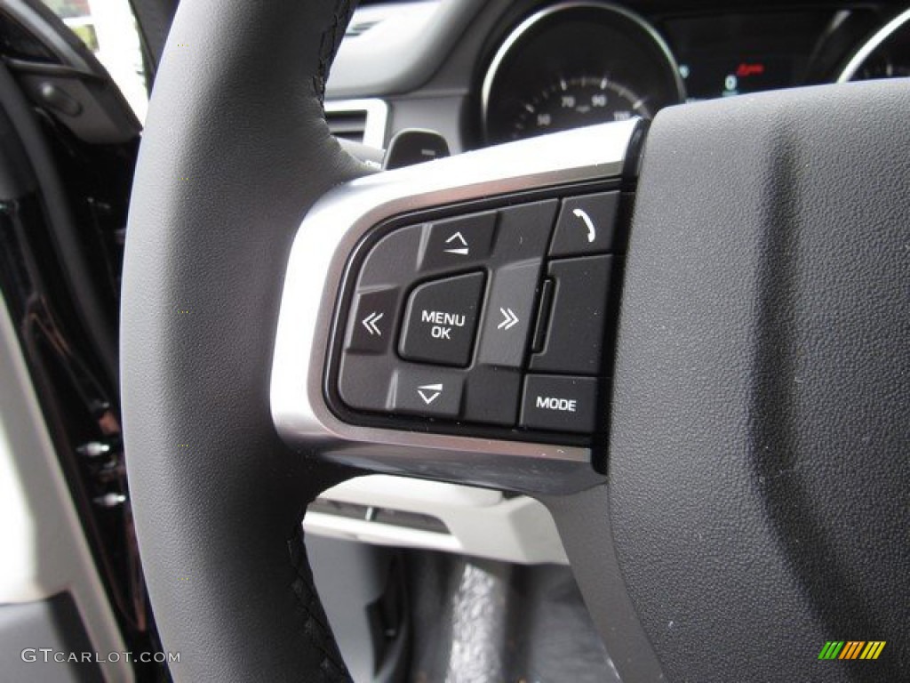 2019 Land Rover Discovery Sport SE Cirrus/Lunar Steering Wheel Photo #131796410