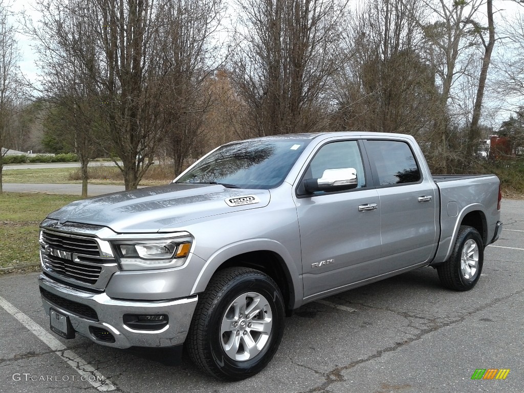 2019 1500 Laramie Crew Cab 4x4 - Billett Silver Metallic / Black photo #2