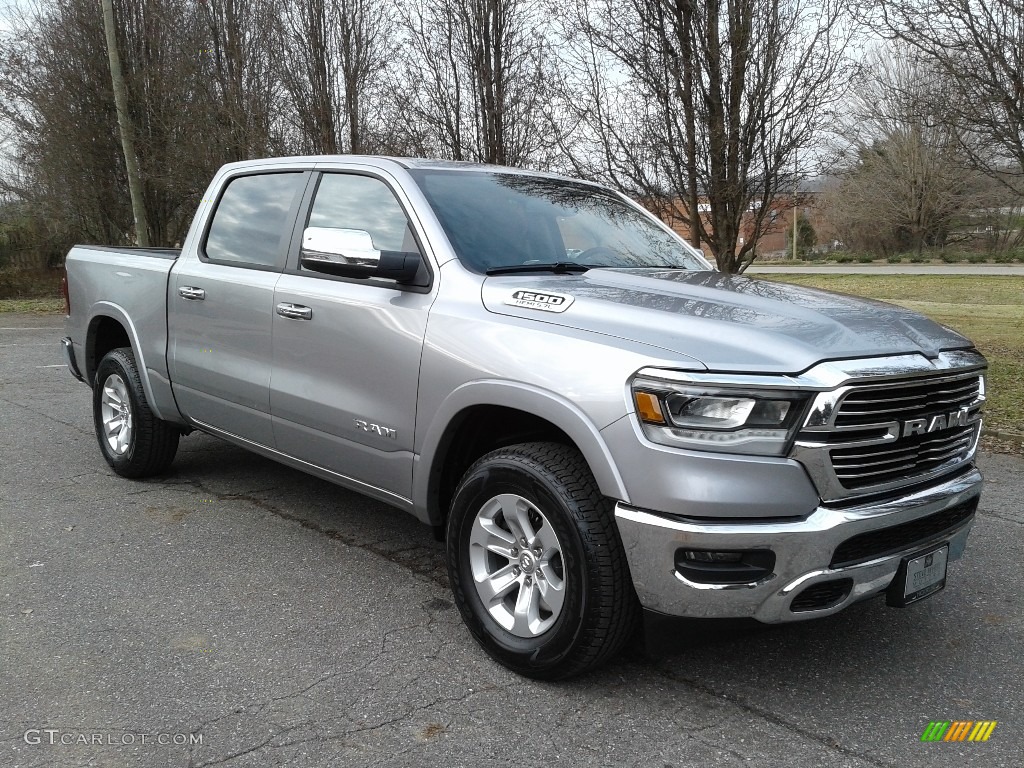 2019 1500 Laramie Crew Cab 4x4 - Billett Silver Metallic / Black photo #4
