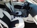  2019 Compass Latitude Black/Ski Gray Interior