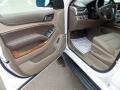 2019 Chevrolet Suburban Cocoa/Dune Interior Front Seat Photo