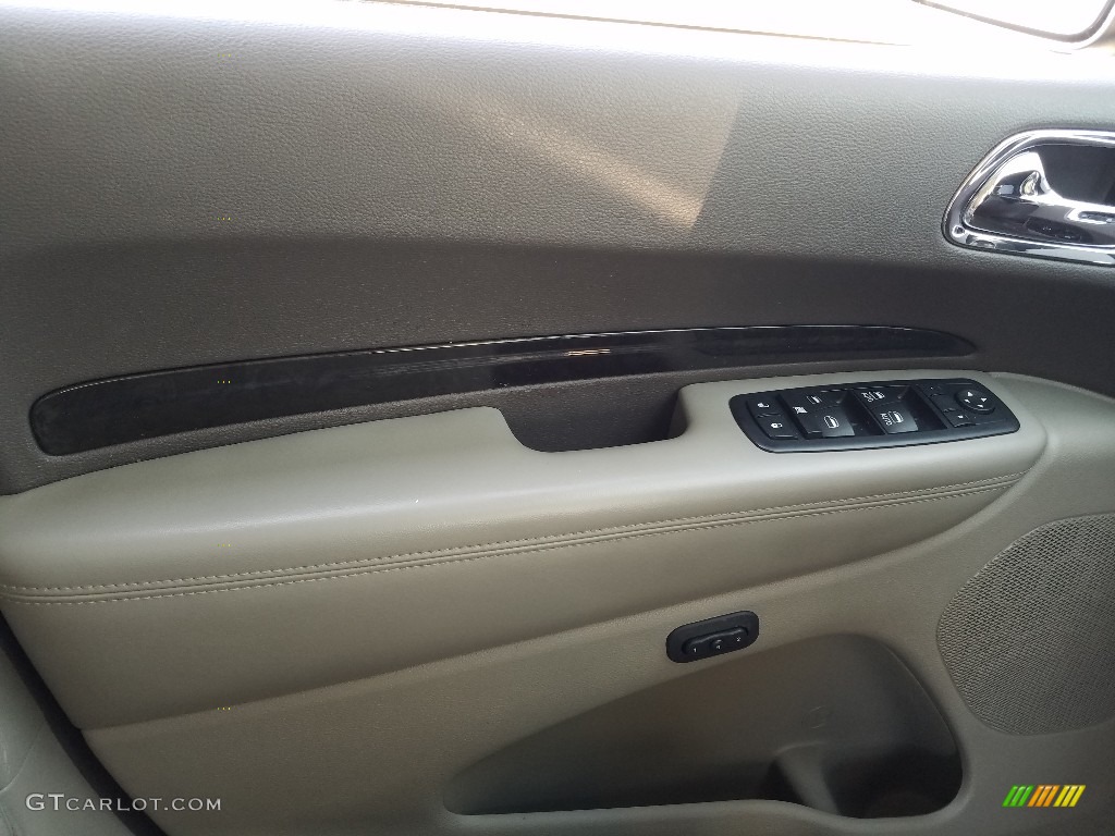 2013 Durango Crew - True Blue Pearl / Dark Graystone/Medium Graystone photo #17