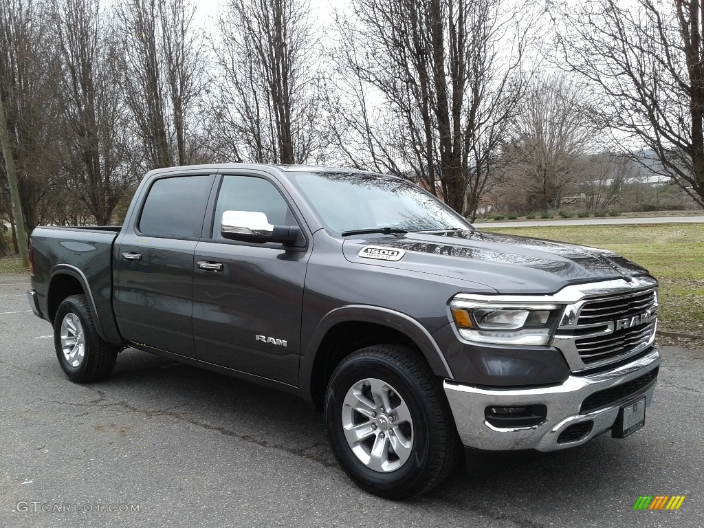 2019 1500 Laramie Crew Cab 4x4 - Granite Crystal Metallic / Black photo #4