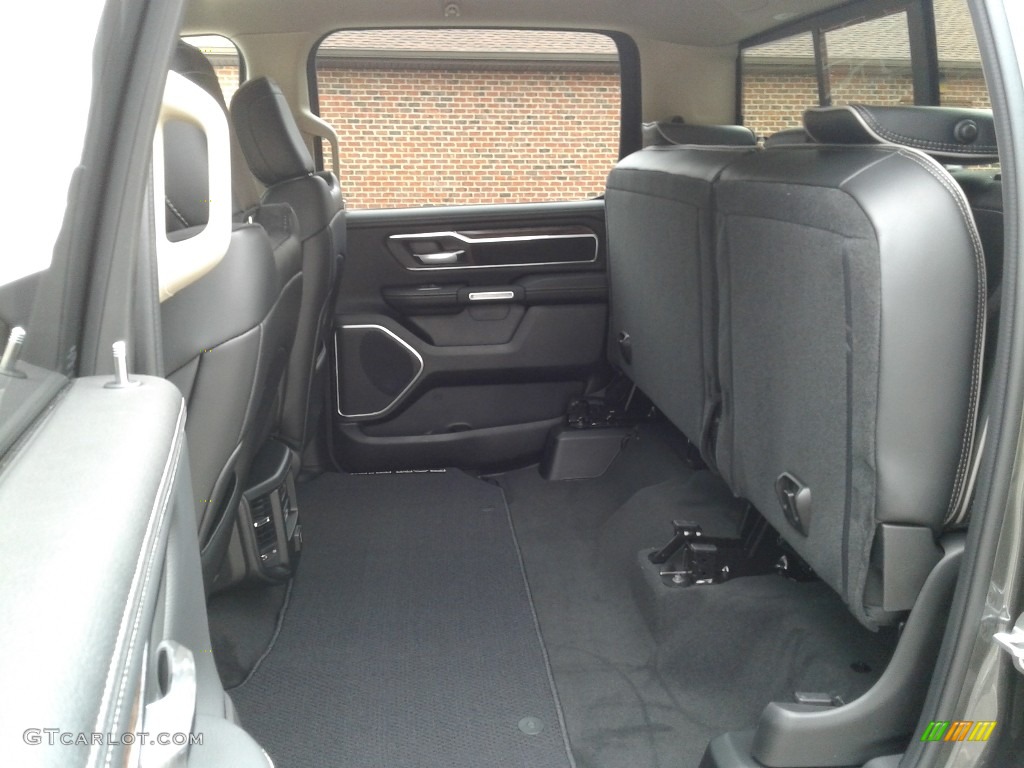 2019 1500 Laramie Crew Cab 4x4 - Granite Crystal Metallic / Black photo #11