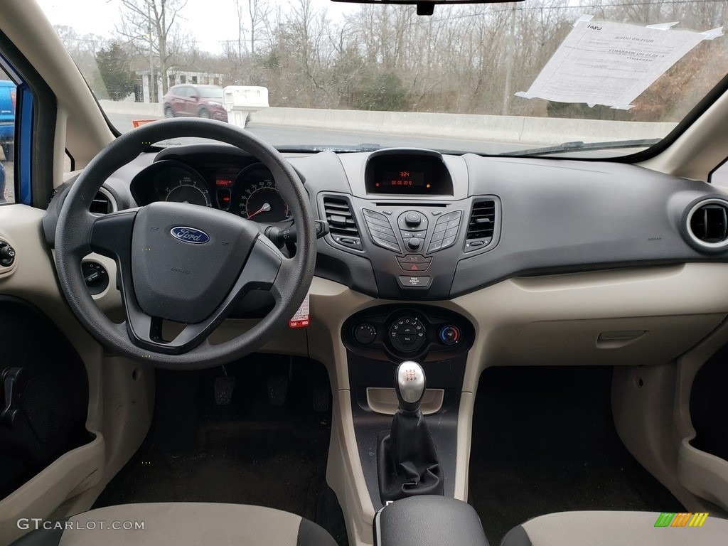 2011 Fiesta S Sedan - Blue Flame Metallic / Light Stone/Charcoal Black Cloth photo #10