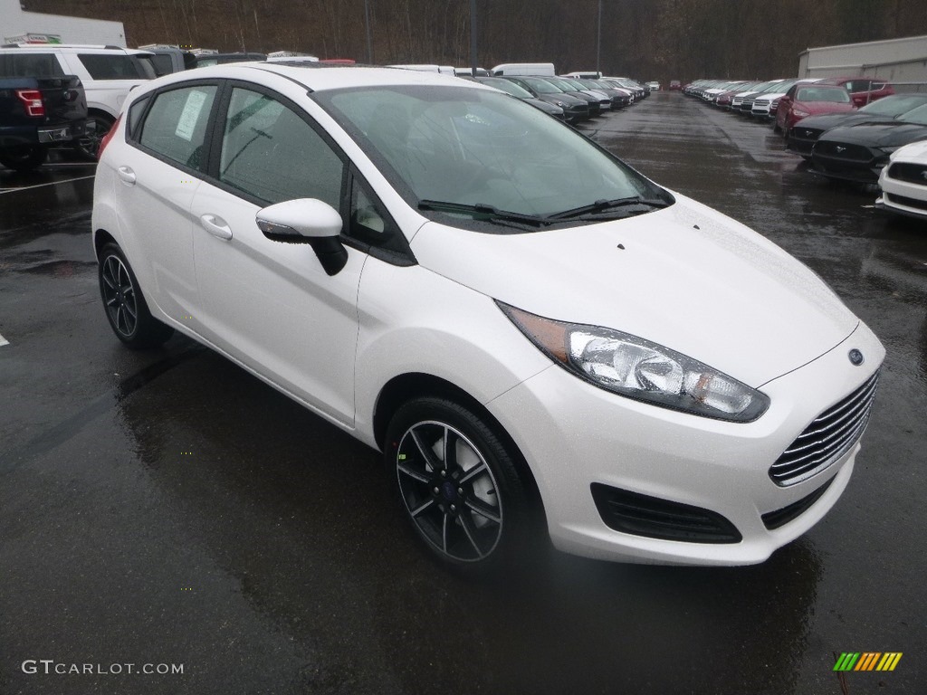 2019 Fiesta SE Hatchback - White Platinum / Charcoal Black photo #3