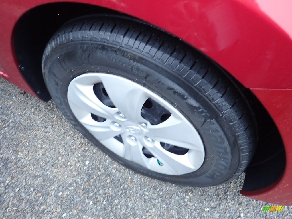 2016 Elantra Value Edition - Red / Beige photo #5