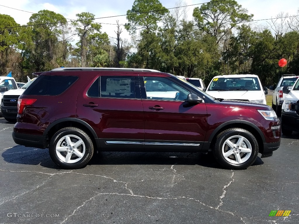 2019 Explorer XLT - Burgundy Velvet / Medium Black photo #6
