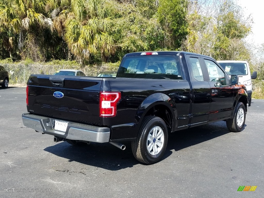 2019 F150 XL SuperCab - Agate Black / Earth Gray photo #5