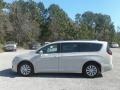 2019 Luxury White Pearl Chrysler Pacifica Touring L  photo #2