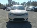 2019 Luxury White Pearl Chrysler Pacifica Touring L  photo #8