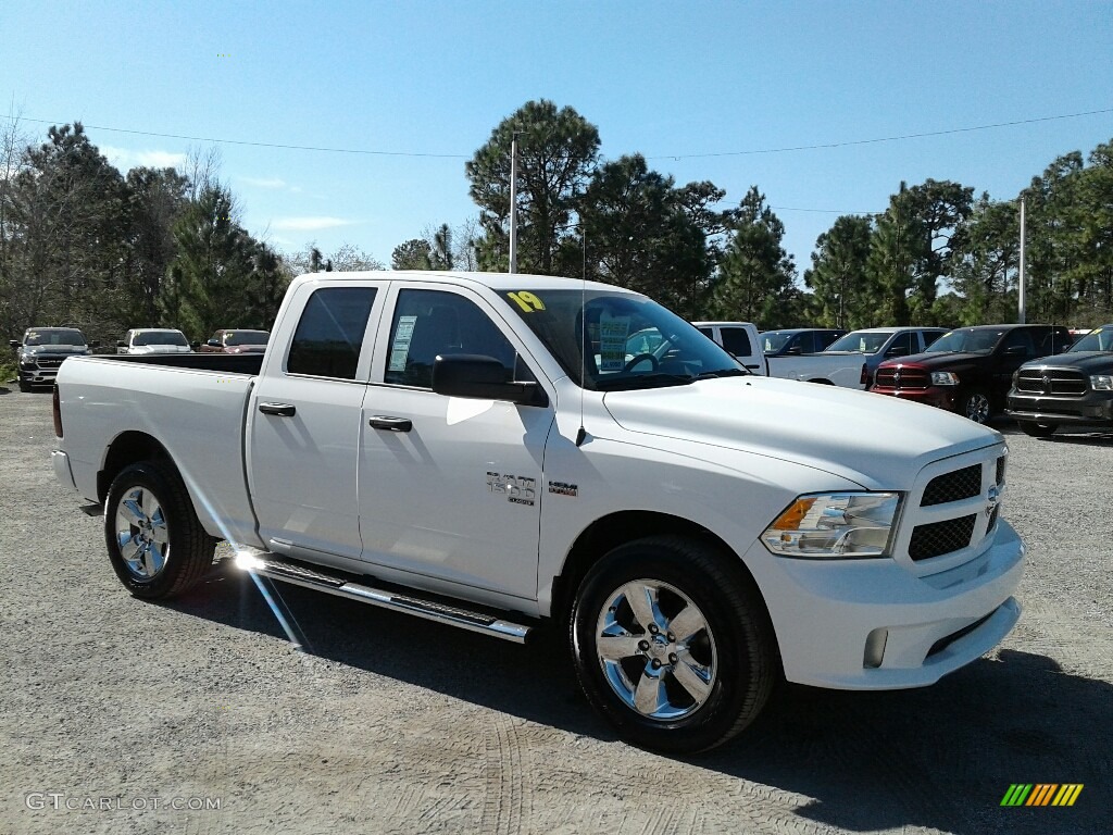 2019 1500 Classic Tradesman Quad Cab 4x4 - Bright White / Black/Diesel Gray photo #7