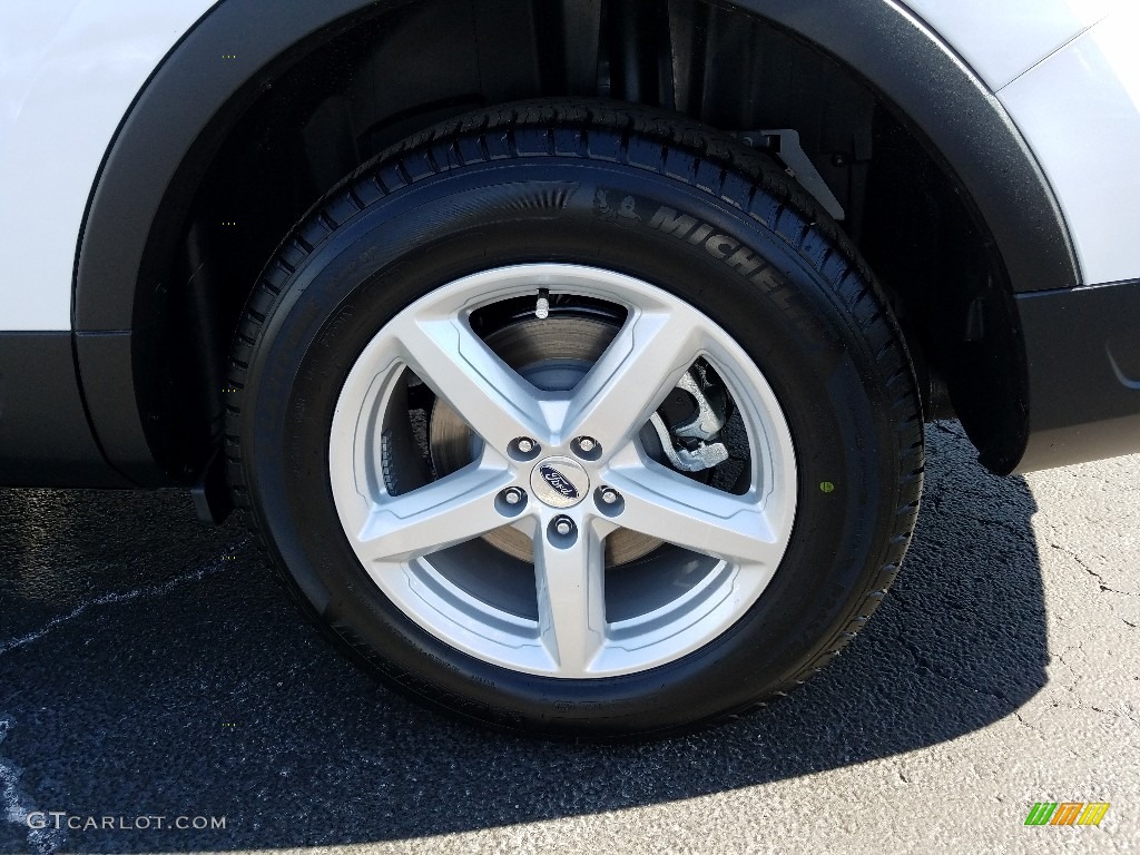 2019 Explorer FWD - Oxford White / Medium Stone photo #20