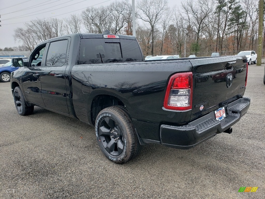 2019 1500 Big Horn Black Crew Cab 4x4 - Diamond Black Crystal Pearl / Black photo #4