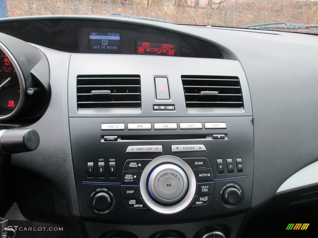 2010 MAZDA3 s Sport 4 Door - Velocity Red Mica / Black photo #26
