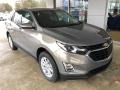Pepperdust Metallic - Equinox LT AWD Photo No. 2