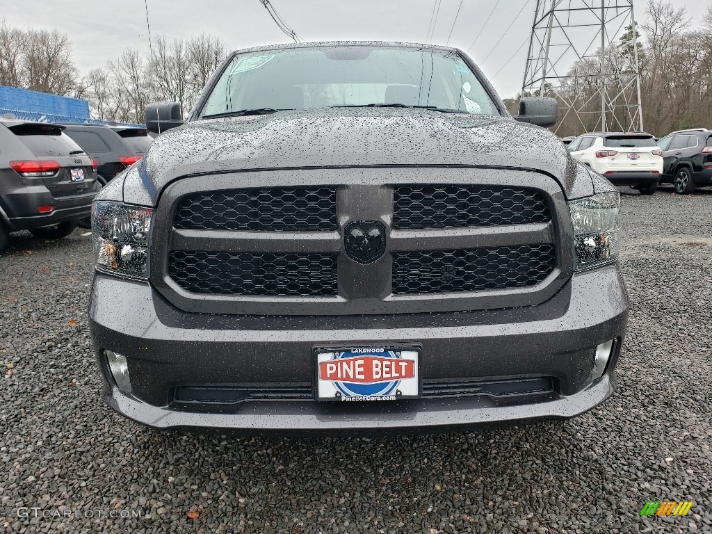 2019 1500 Classic Express Quad Cab 4x4 - Granite Crystal Metallic / Black photo #2