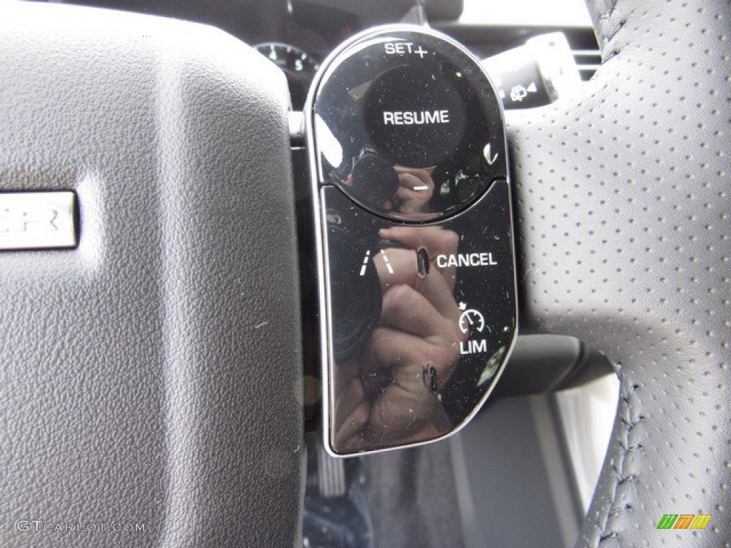 2019 Land Rover Range Rover Sport SE Steering Wheel Photos