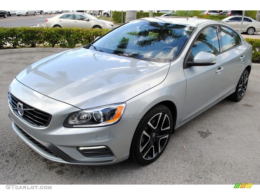 Electric Silver Metallic 2018 Volvo S60 T5 Dynamic Exterior Photo #131830746