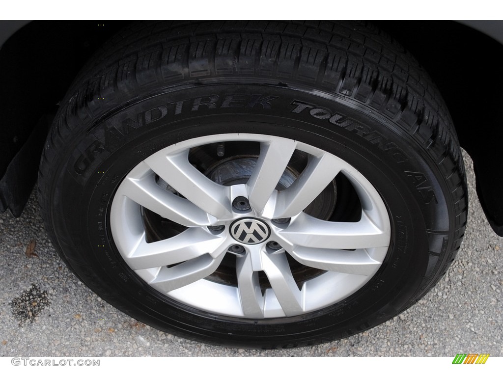 2017 Tiguan S - Pacific Blue Metallic / Charcoal photo #10
