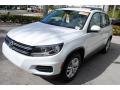Pure White - Tiguan S Photo No. 4
