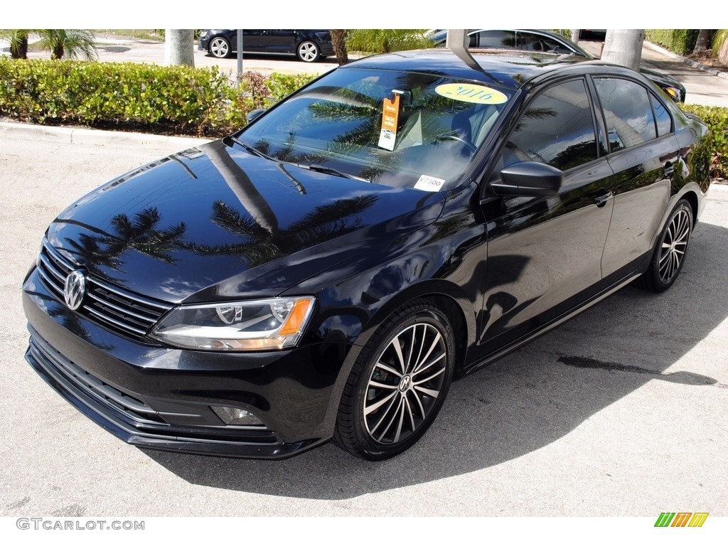 2016 Jetta Sport - Black / Black/Ceramique photo #4