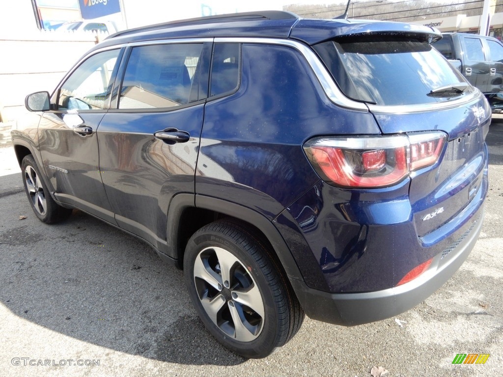 2019 Compass Latitude 4x4 - Jazz Blue Pearl / Black/Ski Gray photo #3