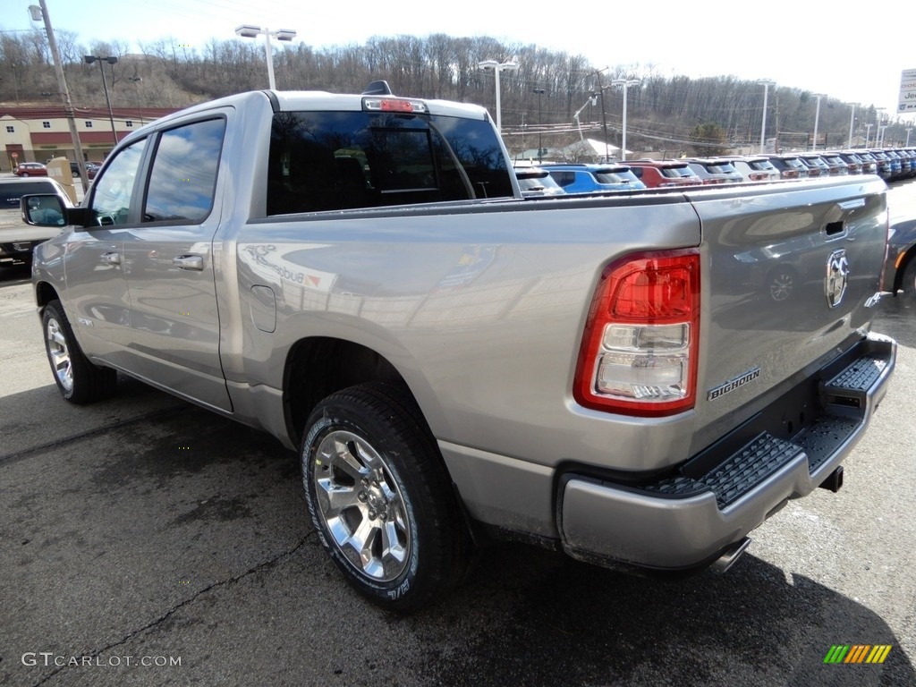 2019 1500 Big Horn Crew Cab 4x4 - Billett Silver Metallic / Black photo #3