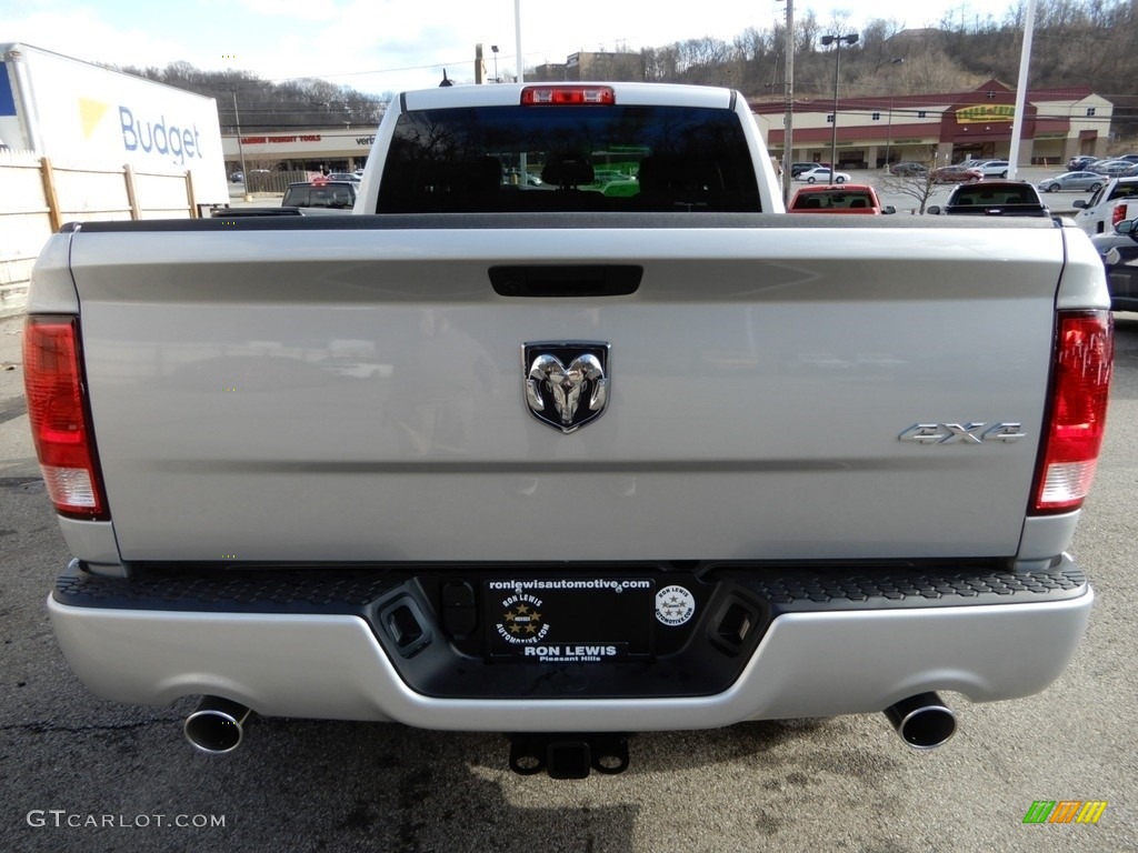 2019 1500 Classic Tradesman Quad Cab 4x4 - Bright Silver Metallic / Black photo #4