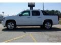 Summit White 2009 Chevrolet Avalanche LTZ