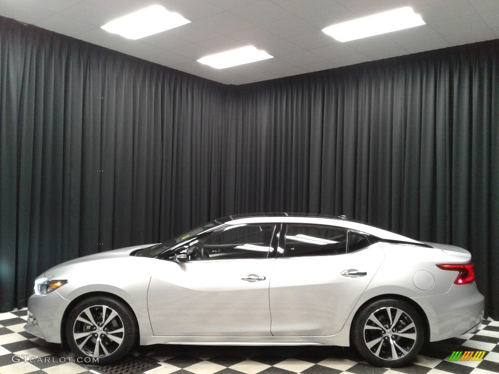 2018 Maxima SL - Brilliant Silver / Charcoal photo #1